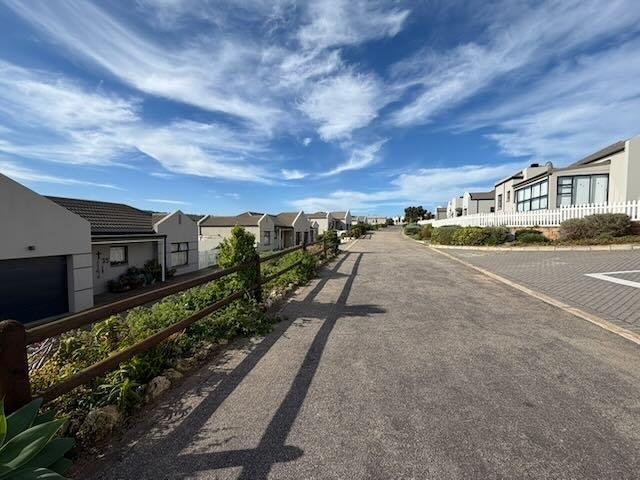 2 Bedroom Property for Sale in Reebok Western Cape